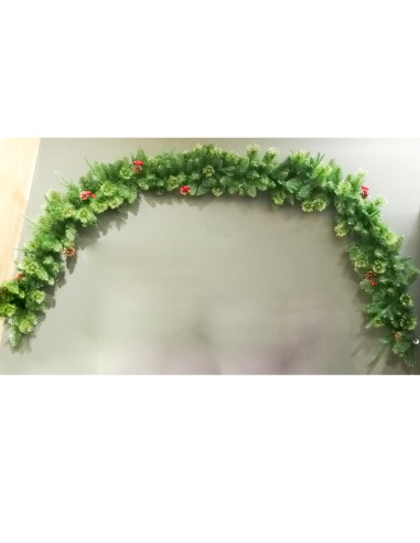 GHIRLANDA CON BACCHE E PIGNE VERDE